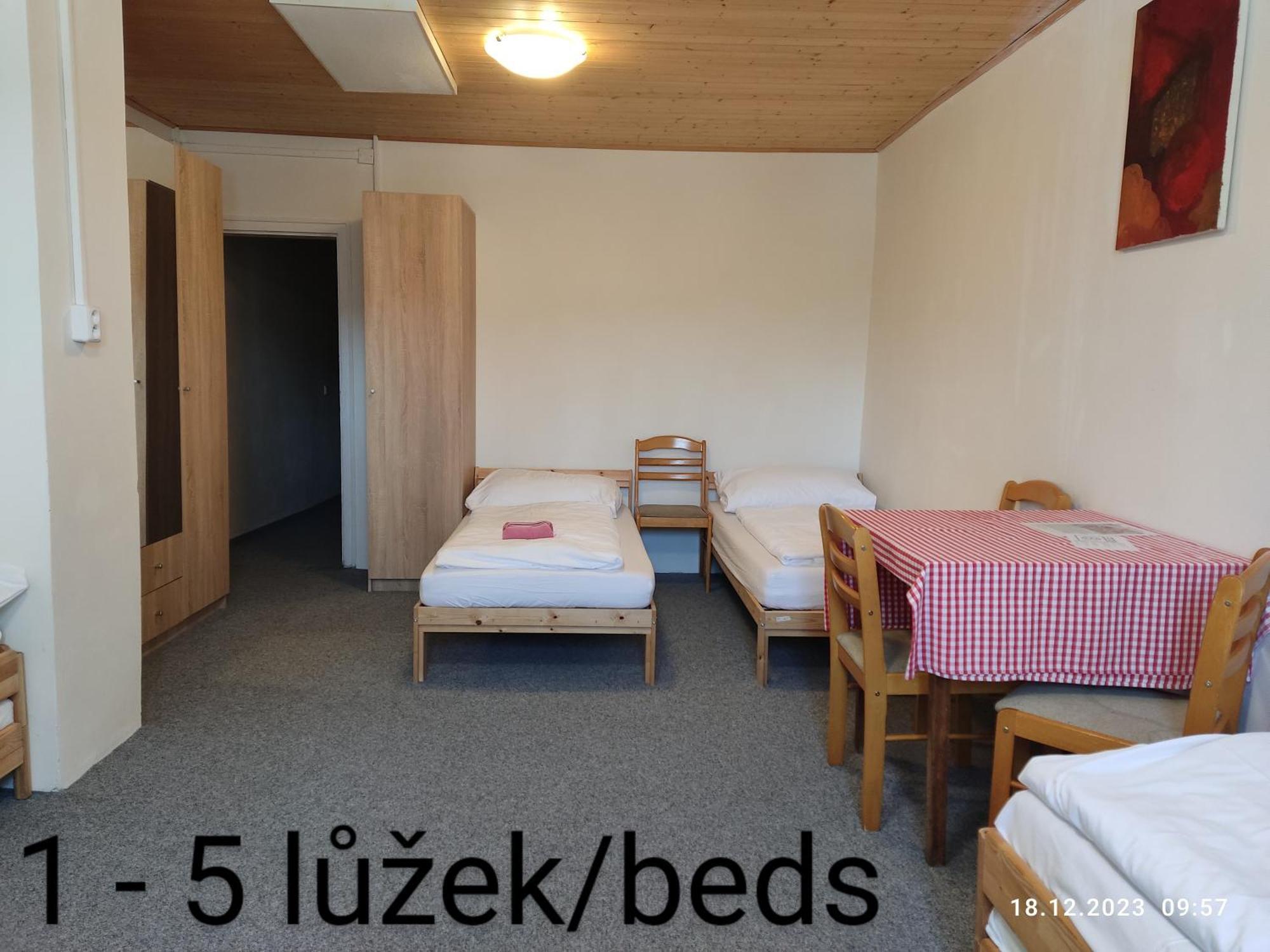 Ferienwohnung Penzion Na Slunicku Mariánská Exterior foto