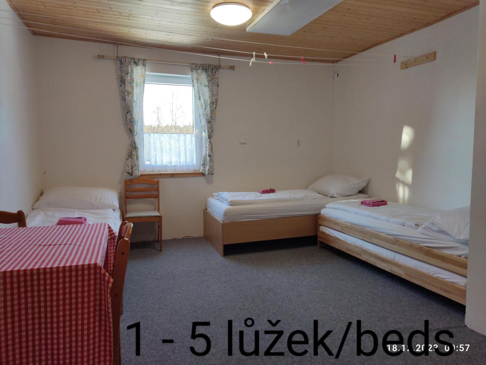 Ferienwohnung Penzion Na Slunicku Mariánská Exterior foto